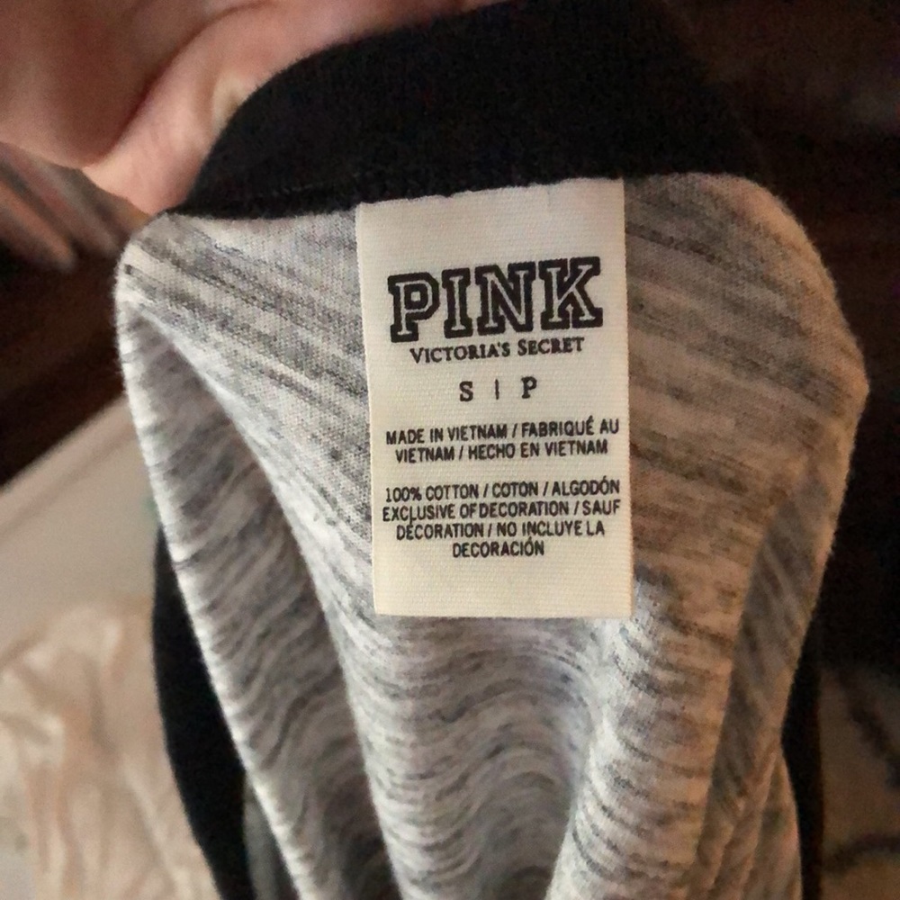 Pink tshirt - Picture 4 of 4